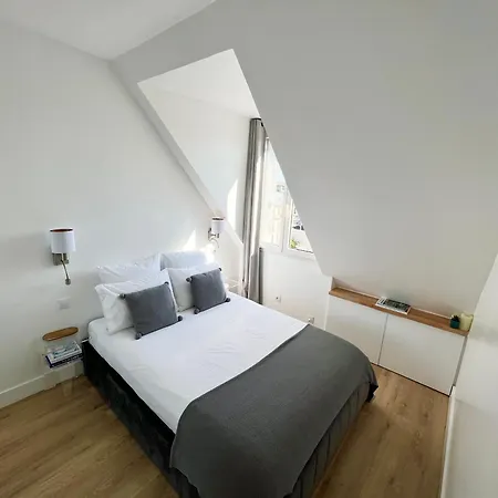 Apartment Mynestparis 2-br In Center , Air Conditioner , Elevator