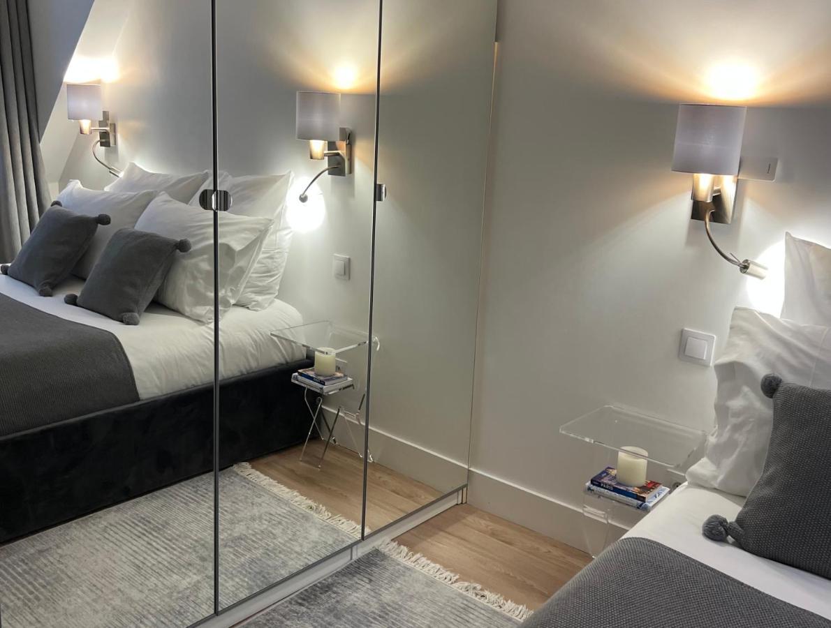Appartamento 5 Stars 2-br In Center , Air Conditioner , Elevator *