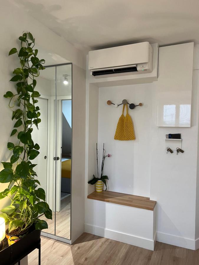 5 Stars 2-br In Center , Air Conditioner , Elevator Appartamento Parigi
